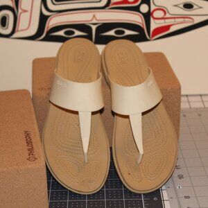 Crocs Womens Tulum Thong Sandals Size 7 Slip-on Style Off White